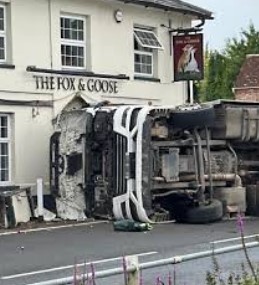 Crashed lorry at Fox and Goose